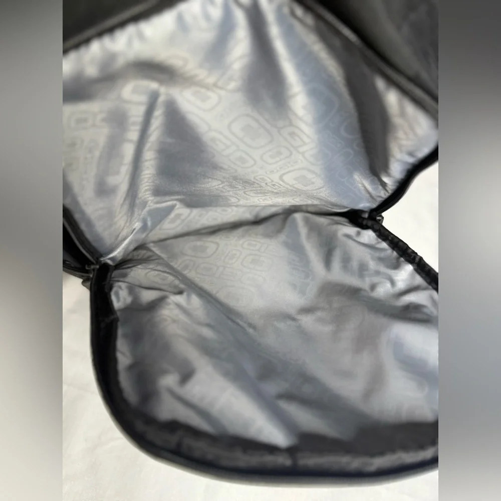OGIO Logan Pack, Backpack, Black, Brand - Ergonomic 